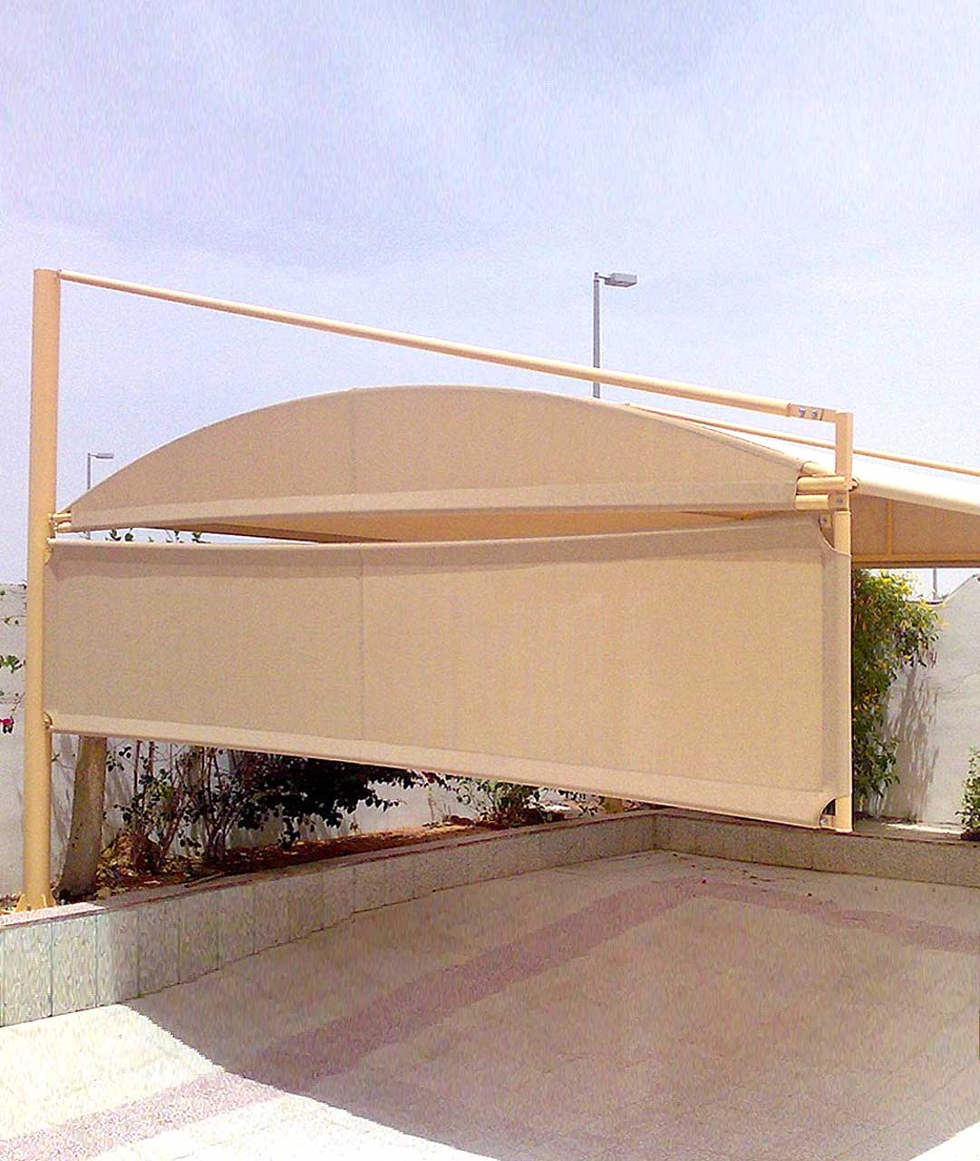 Side sunlight top support parking shades